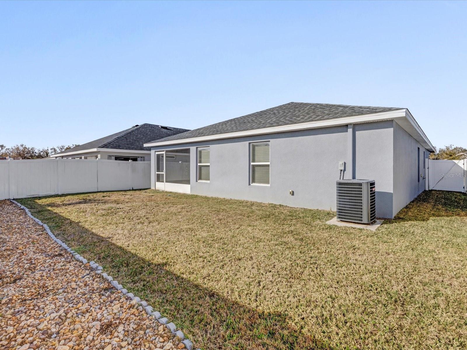 ENCLAVE/LK MYRTLE - Residential