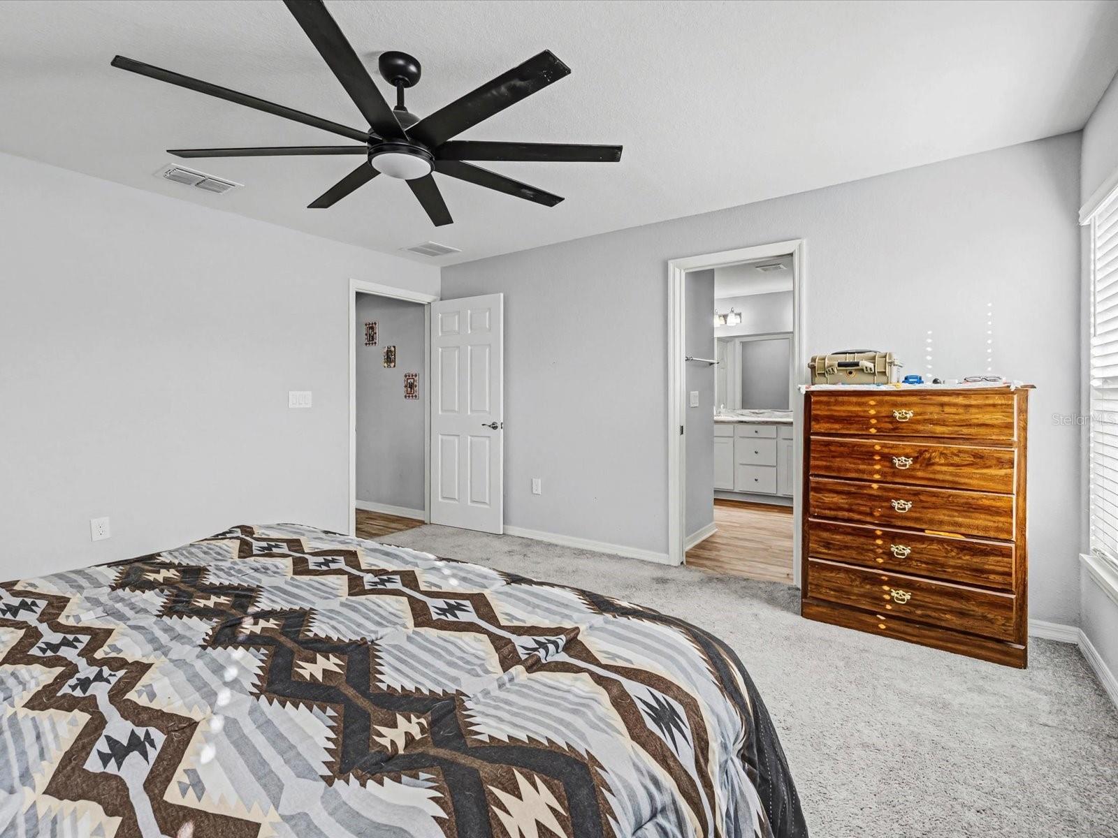 ENCLAVE/LK MYRTLE - Residential