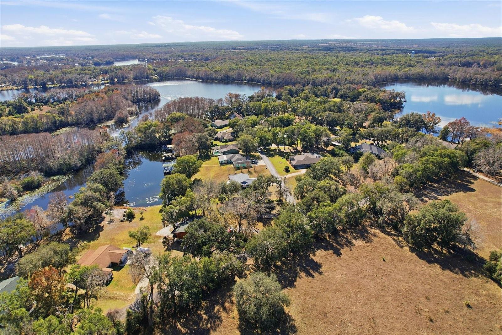 HAMPTON POINT - Residential