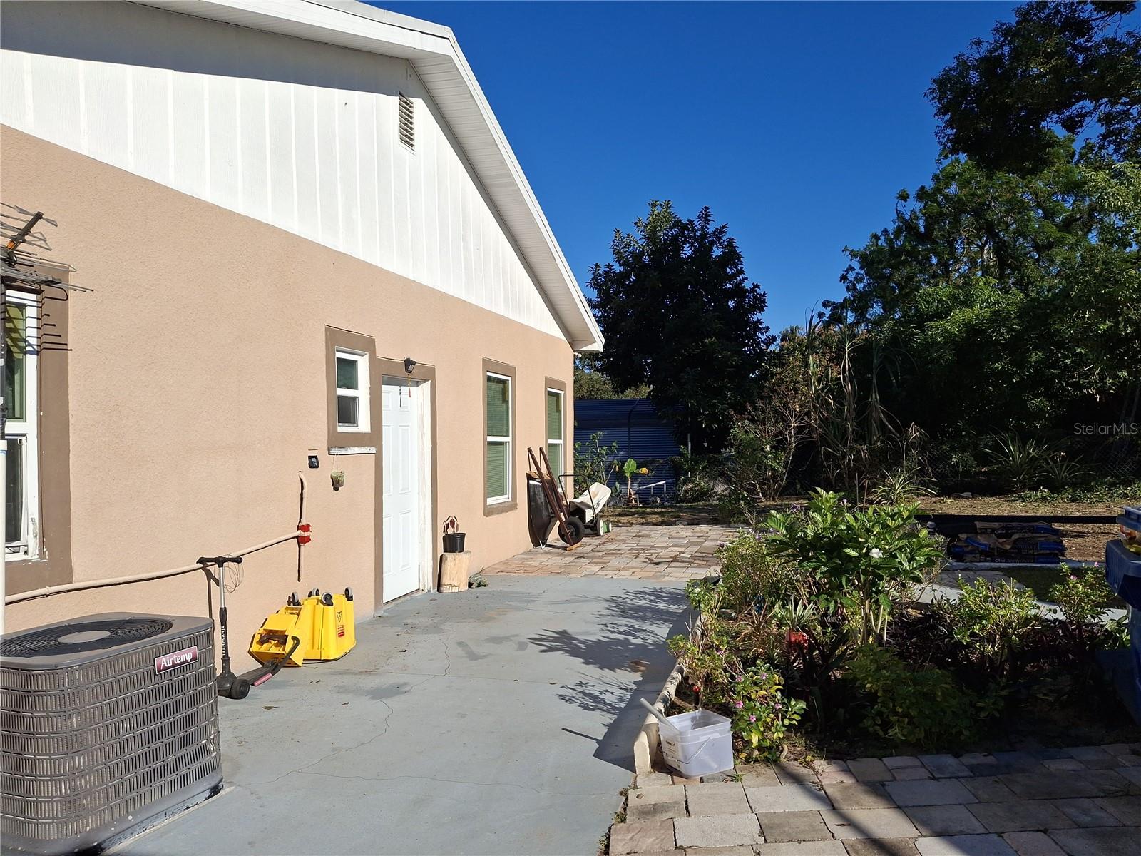 LAKE GORDON HEIGHTS - Residential