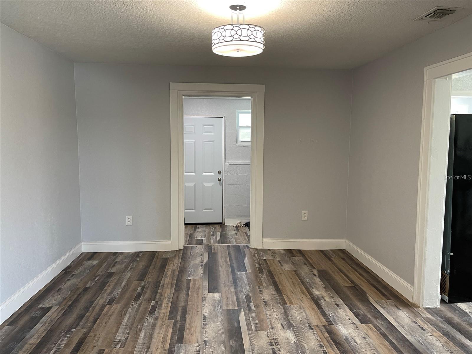 LAKE GORDON HEIGHTS - Residential