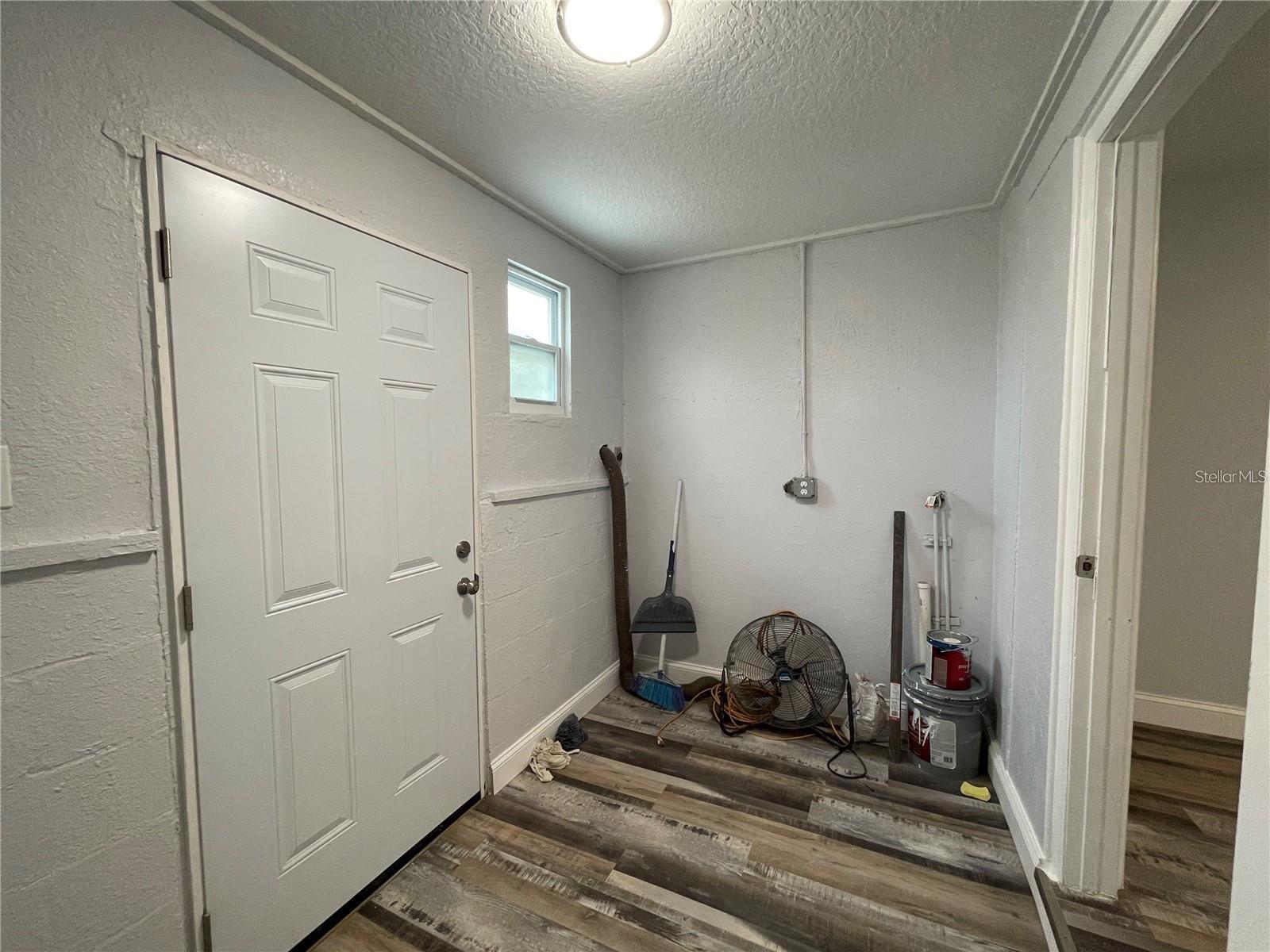 LAKE GORDON HEIGHTS - Residential