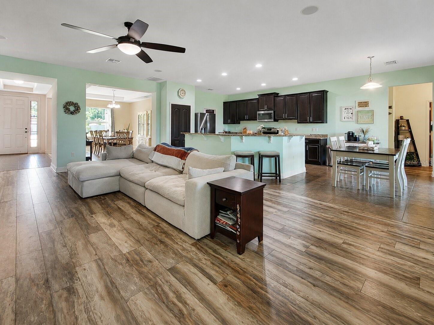 NORTH RIDGE - Residential