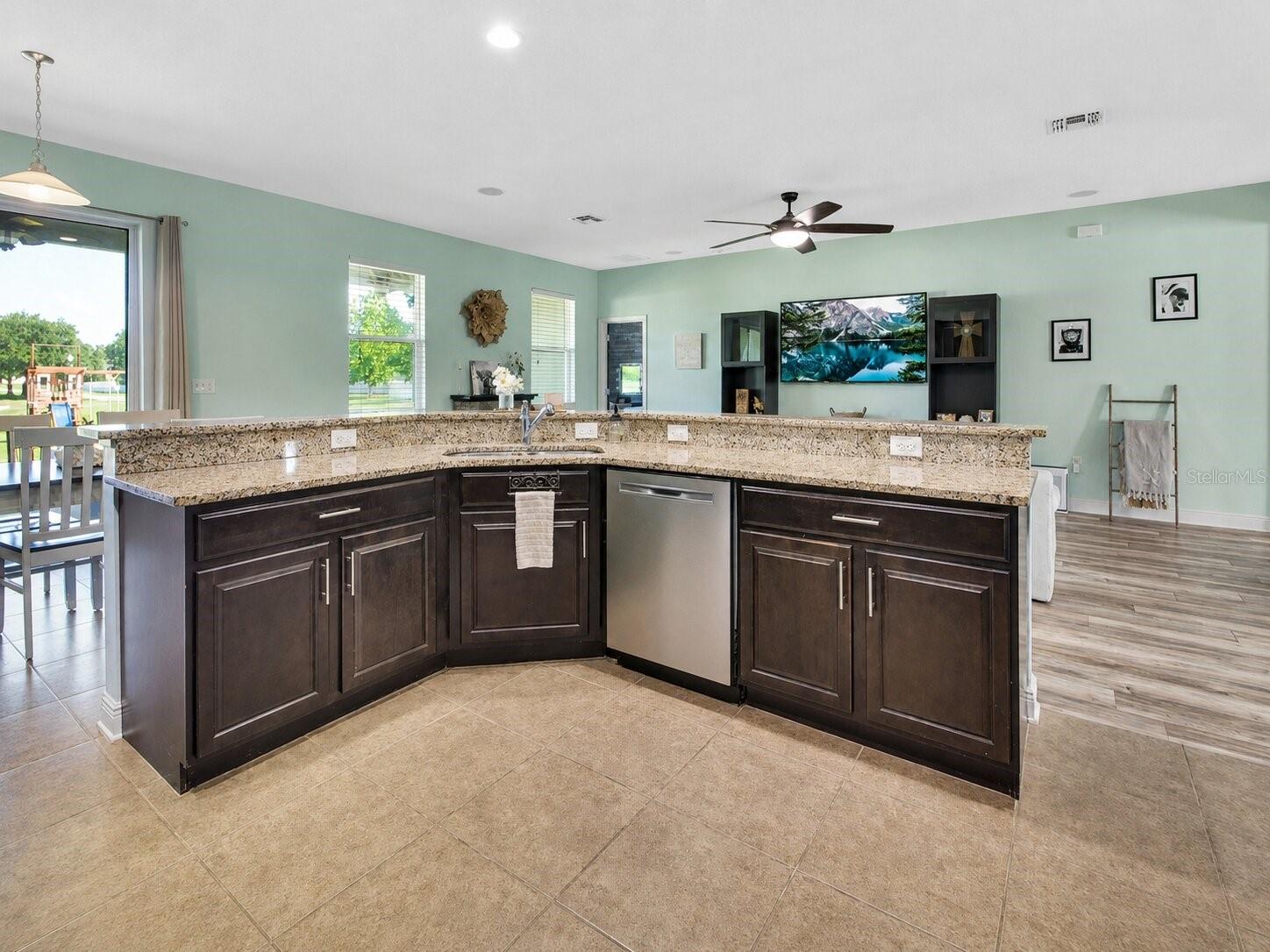 NORTH RIDGE - Residential