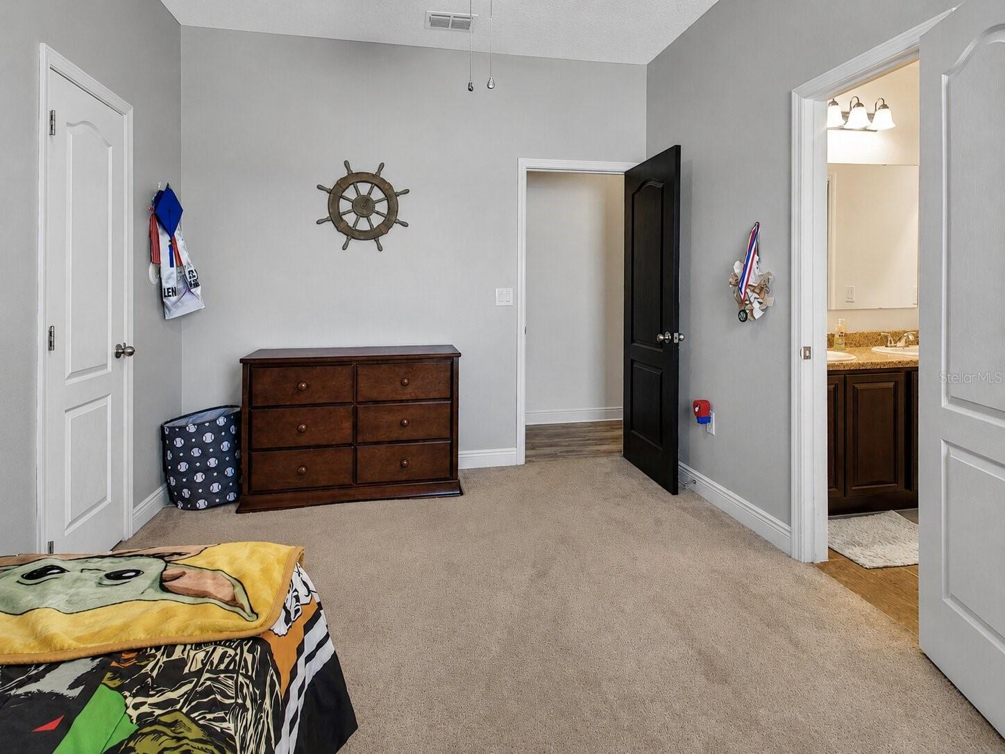NORTH RIDGE - Residential