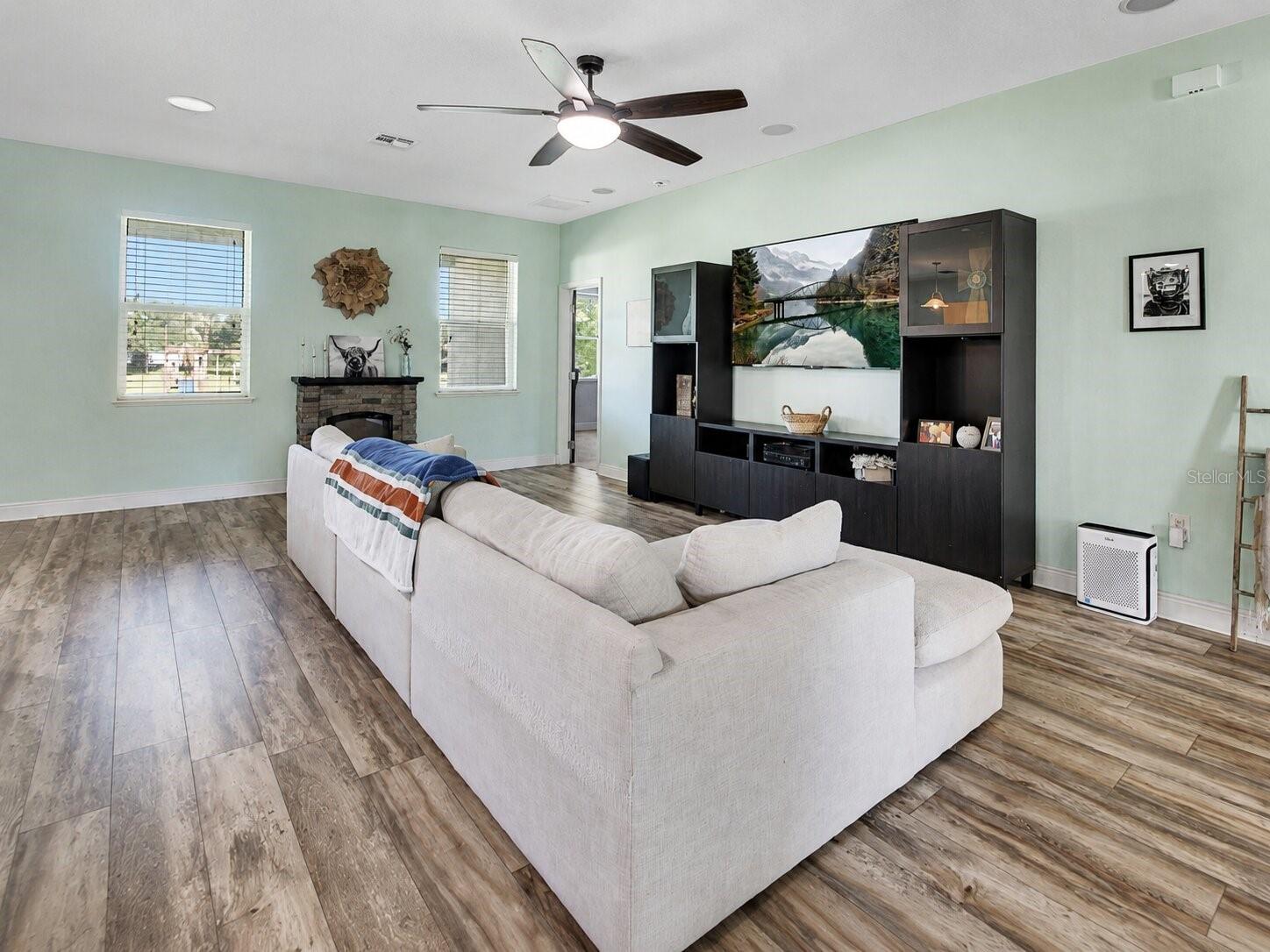 NORTH RIDGE - Residential