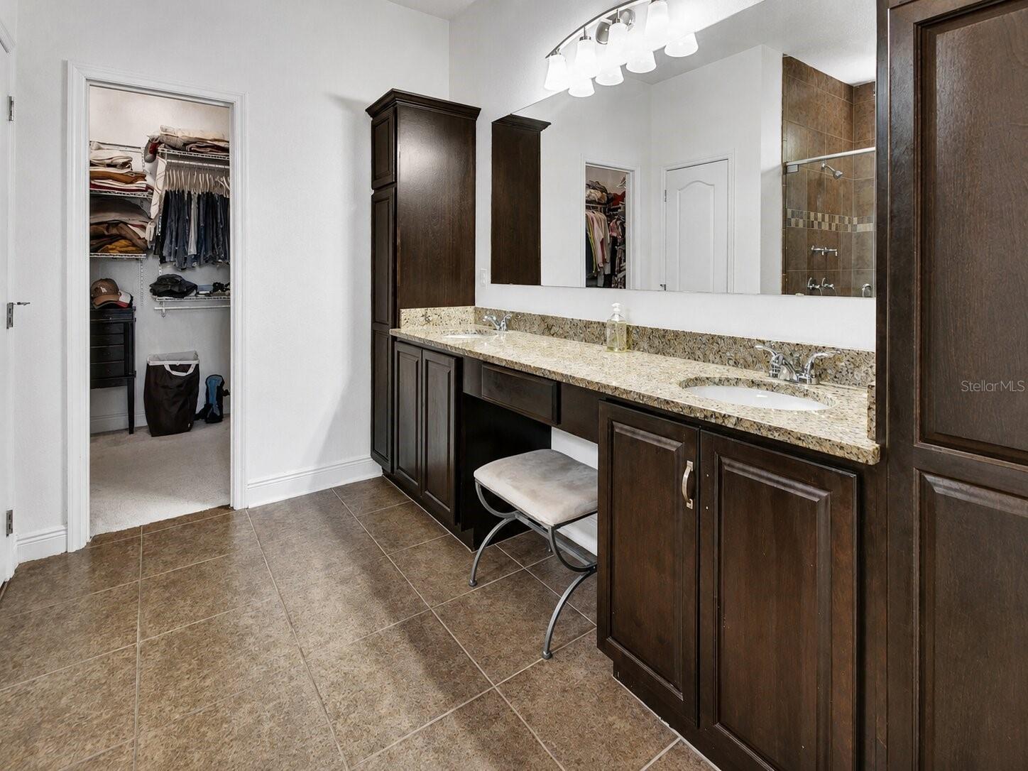 NORTH RIDGE - Residential