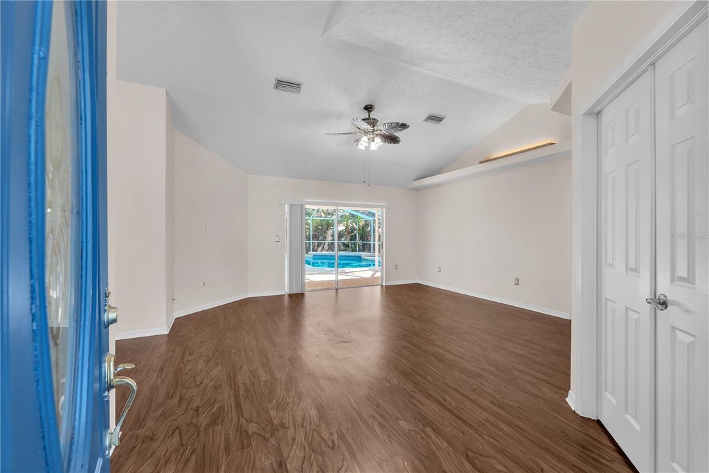 Photo of 4008 Eagles Nest Drive, Valrico, FL 33596 (MLS # TB8550850)