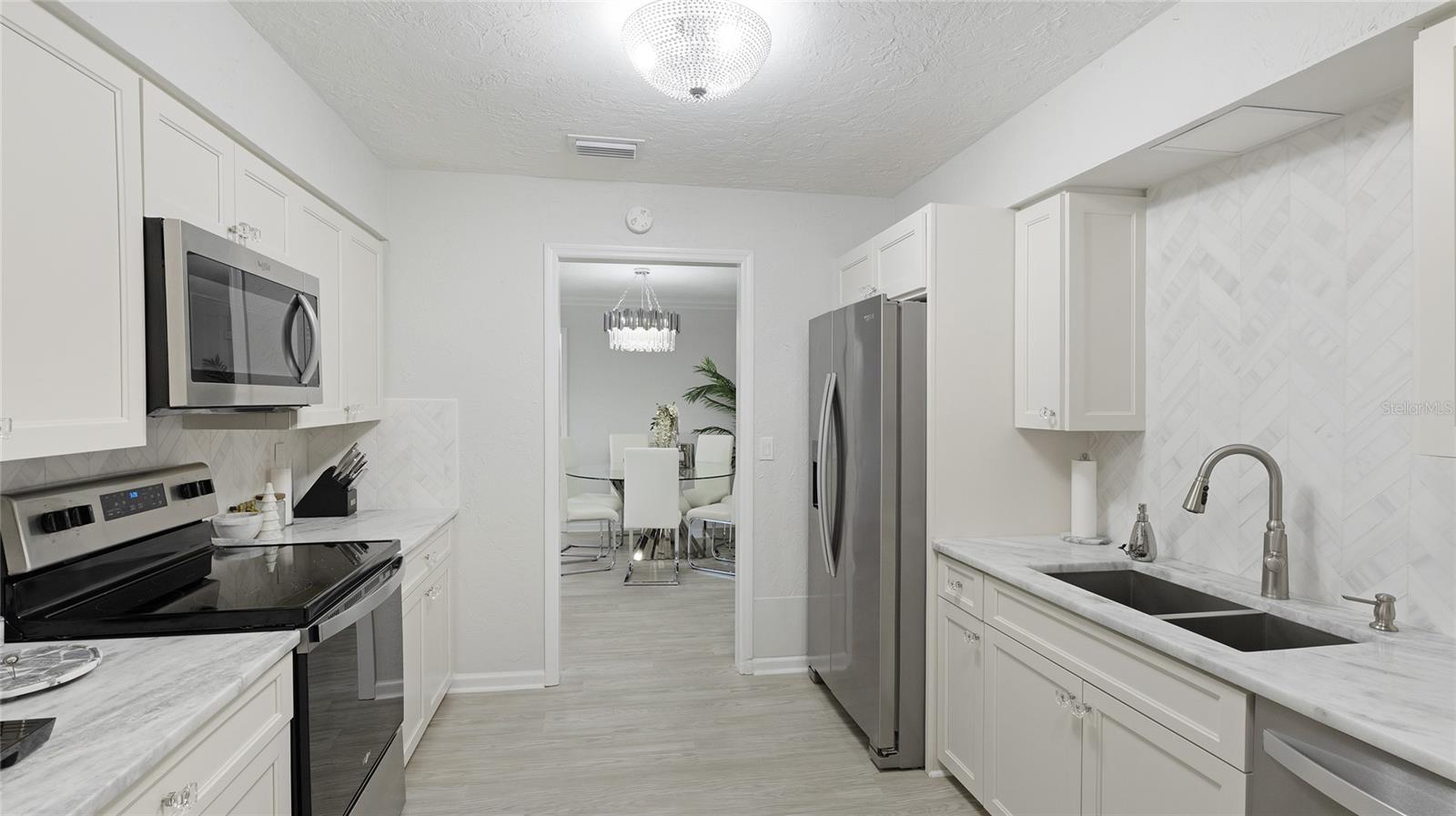 GULF GATE - Residential