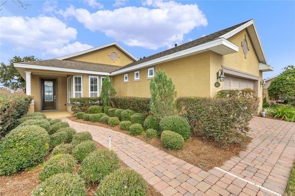 5423 NW 35TH LANE RD, OCALA, FL 34482 - Image 84b8e9512893b78f47e7a588b4aa2f70/548828508