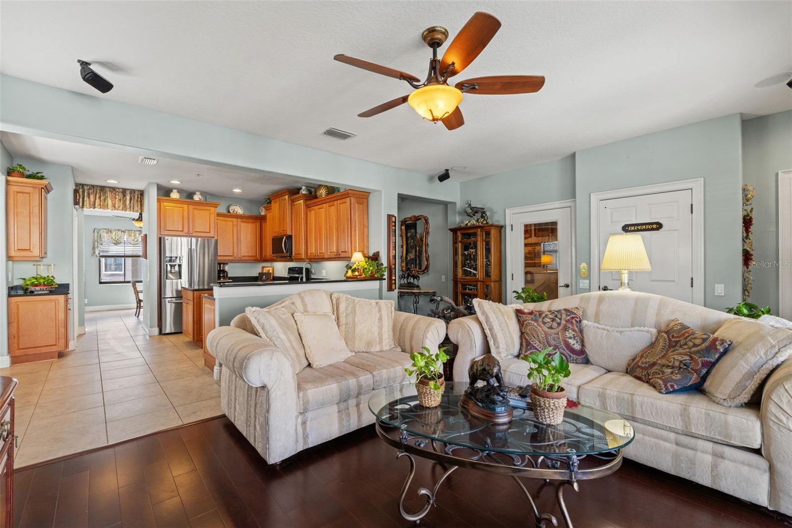 BELLA COSTA - Residential