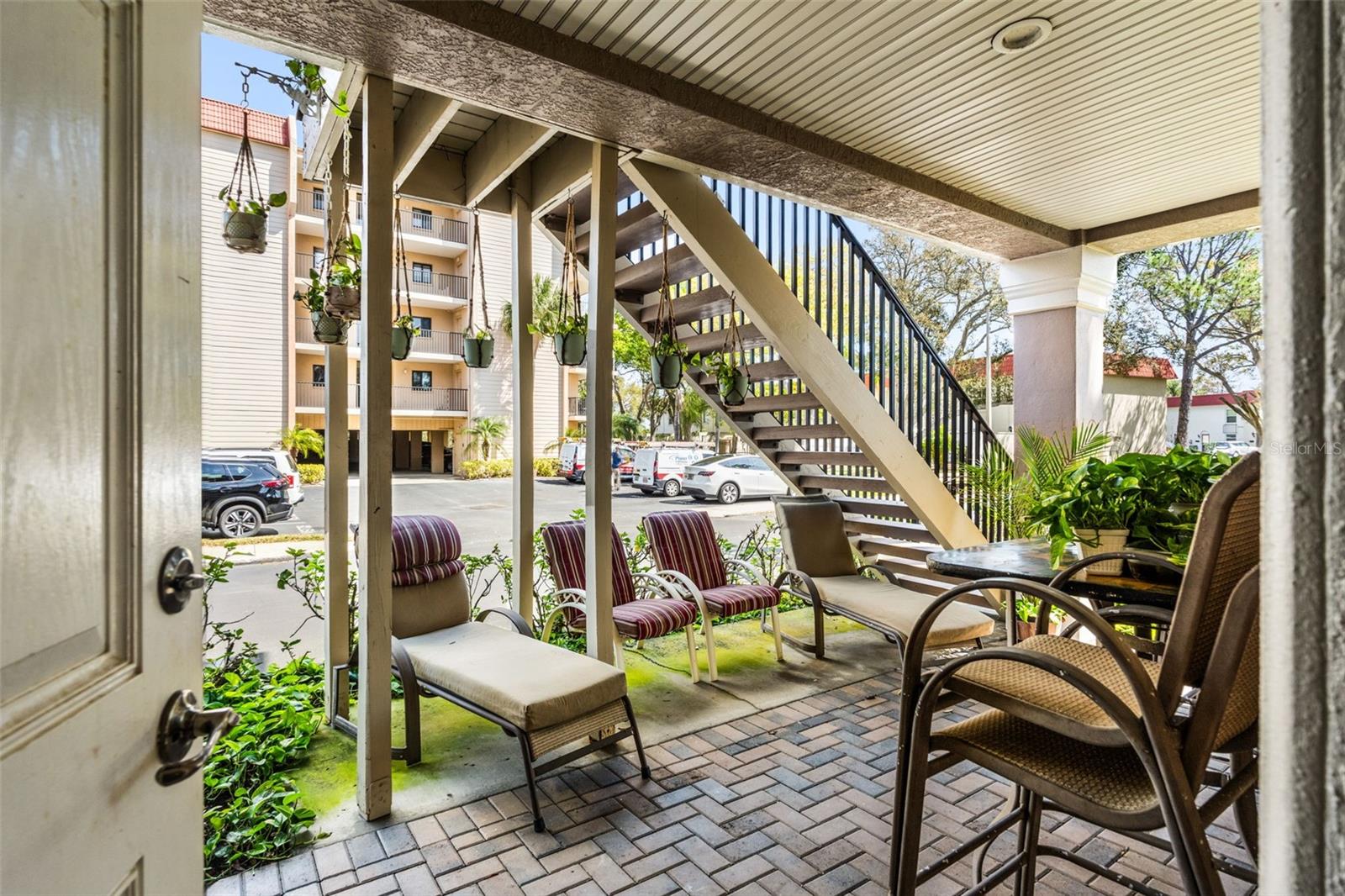 BELLA COSTA - Residential