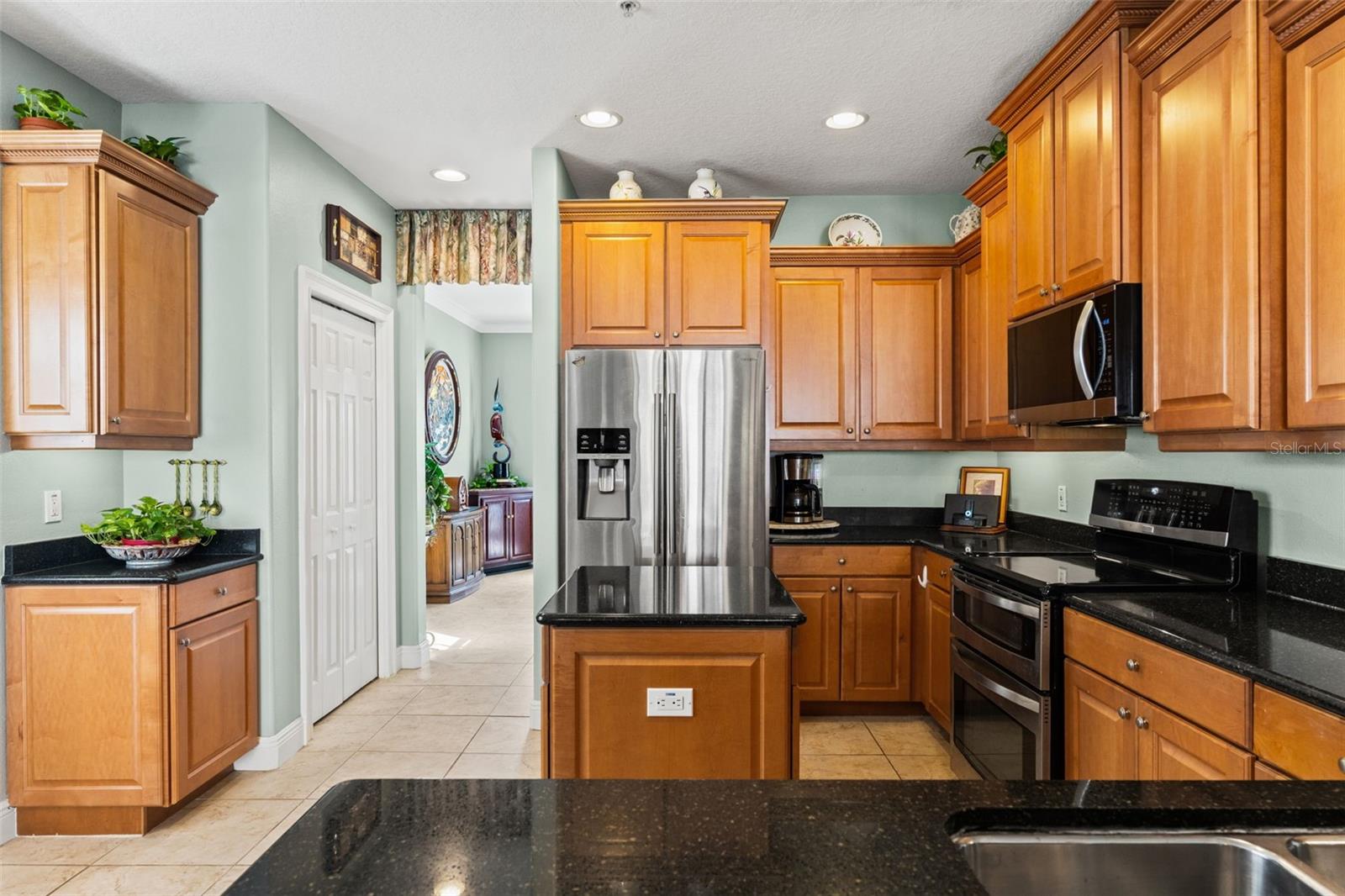 BELLA COSTA - Residential