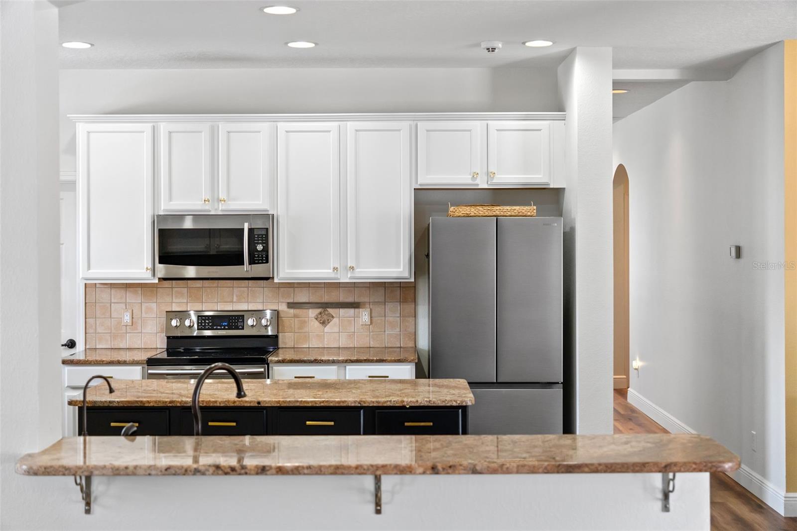 AVERY PARK - Residential