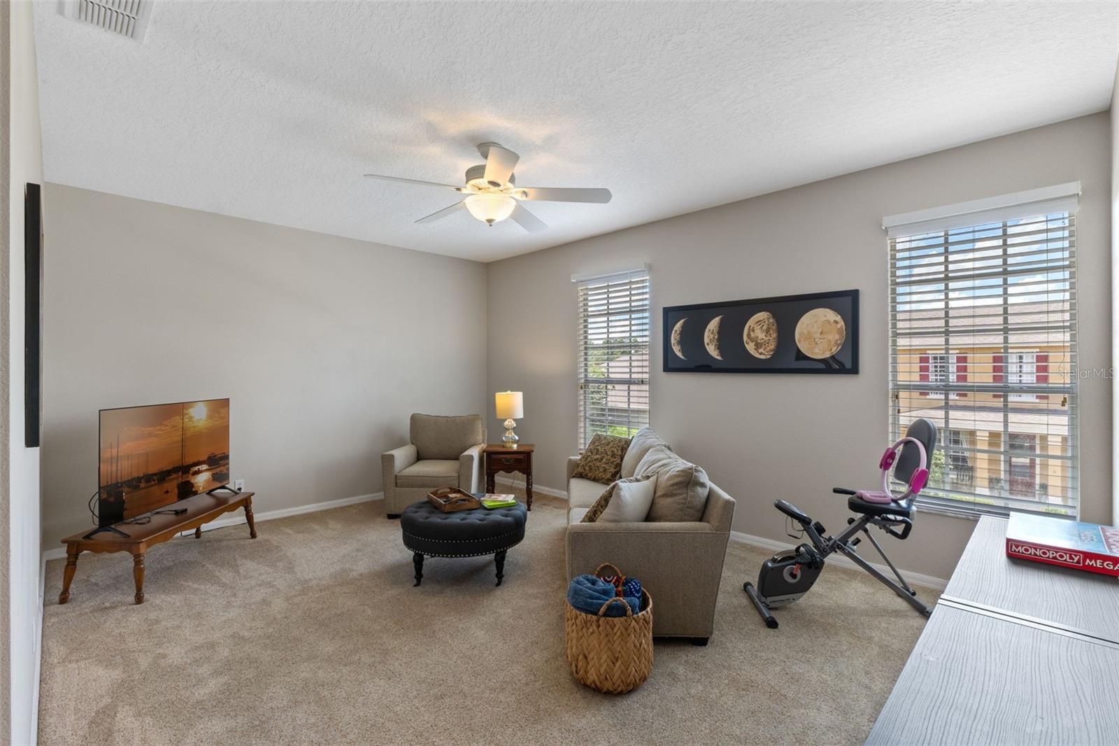 AVERY PARK - Residential