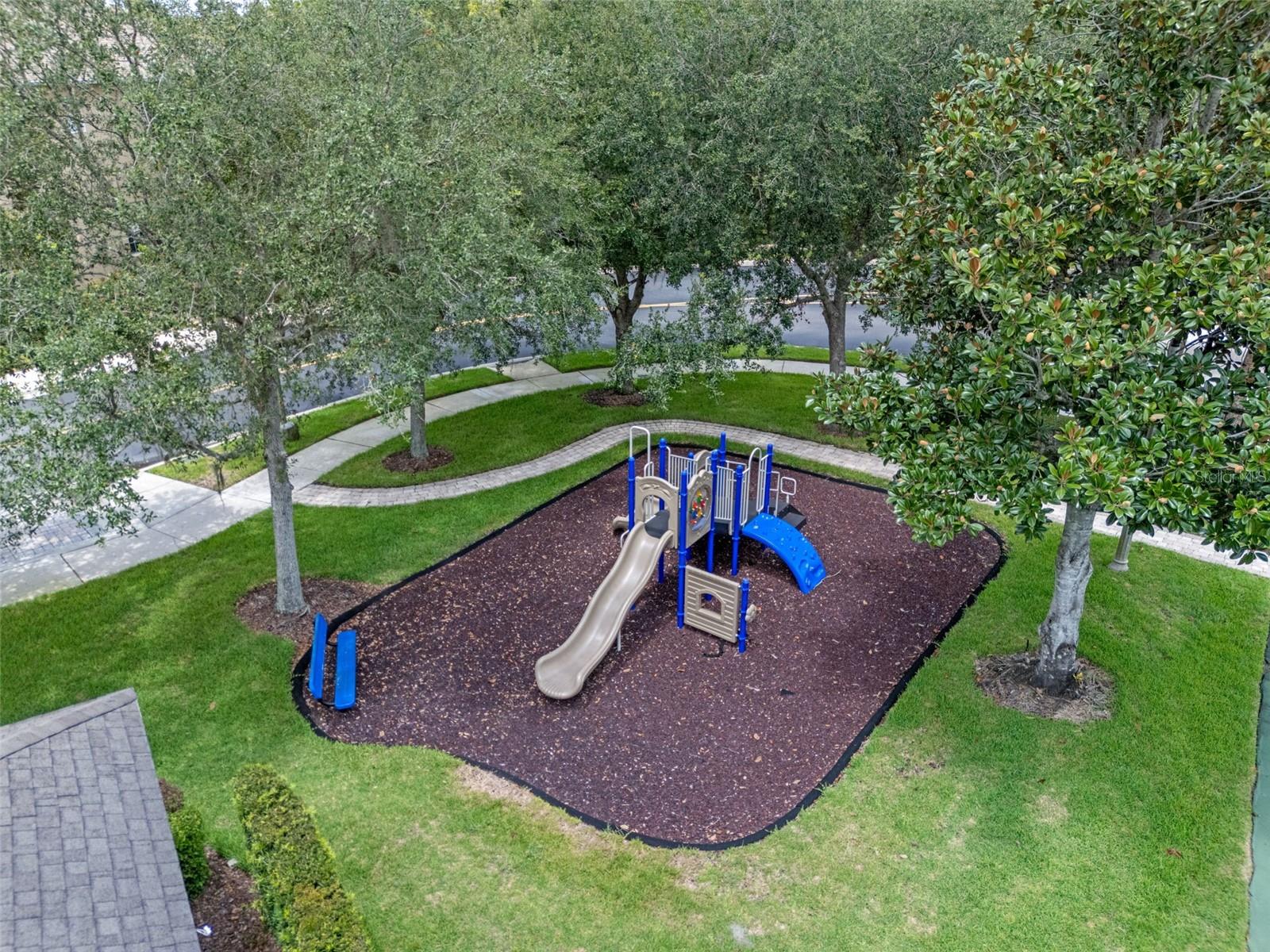 AVERY PARK - Residential
