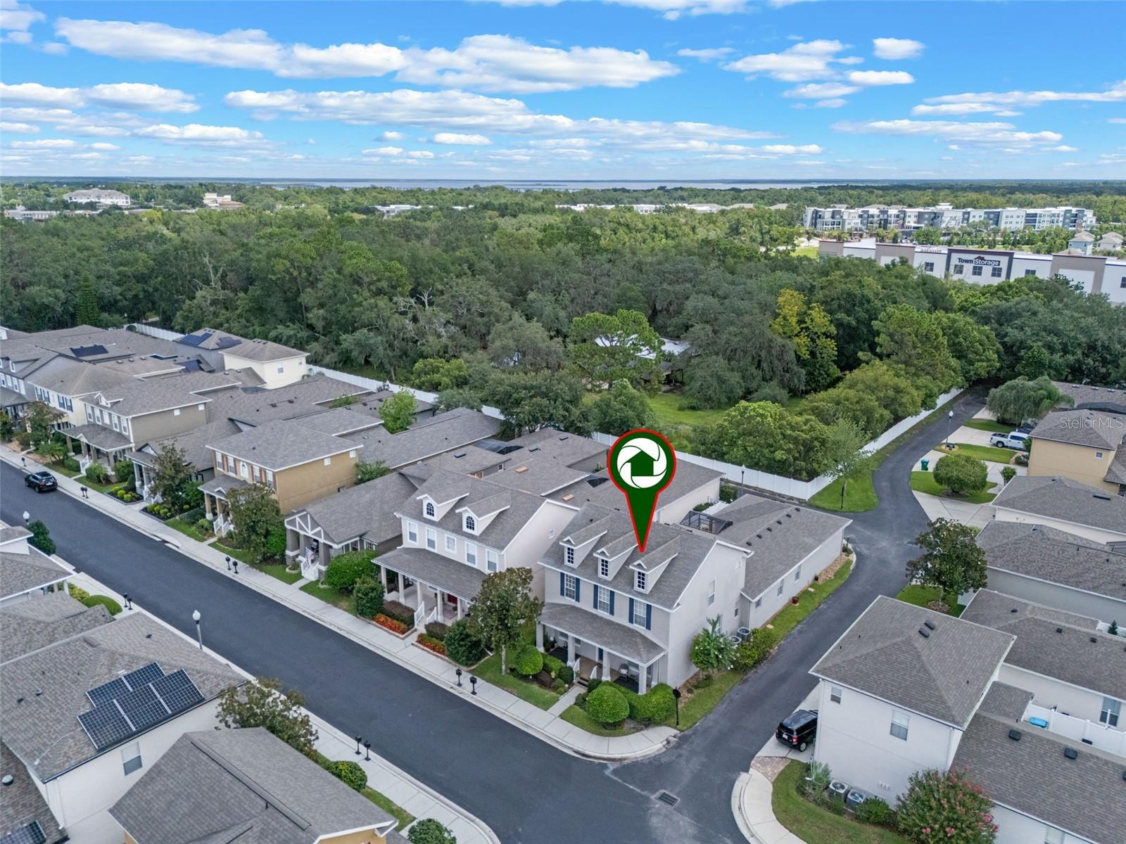 AVERY PARK - Residential
