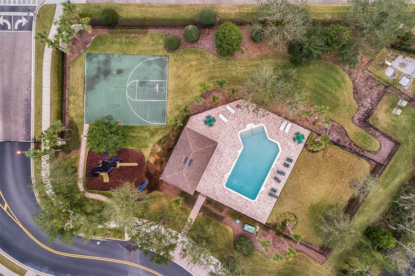 AVERY PARK - Residential