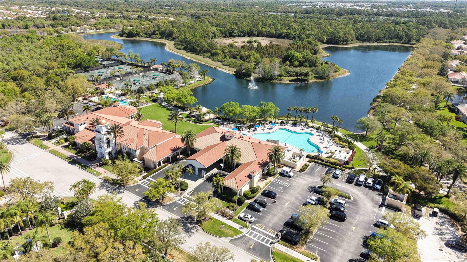 VILLAGEWALK UNIT 1B - Residential