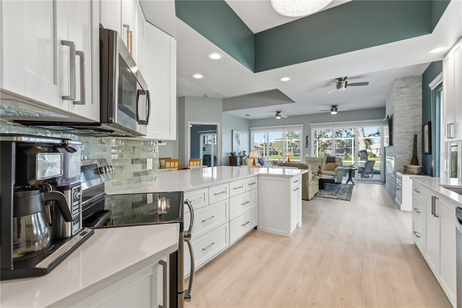 VILLAGEWALK UNIT 1B - Residential