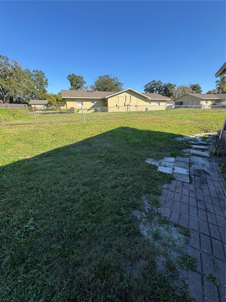 LAKE GIBSON VILLAS PH 03-C - Residential Lease