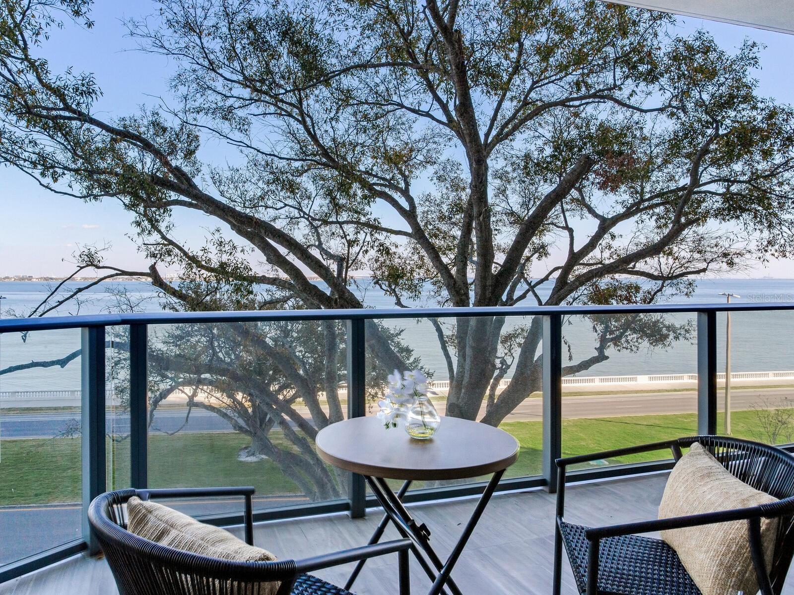 3105 BAY OAKS CONDO PCL #303 - Residential