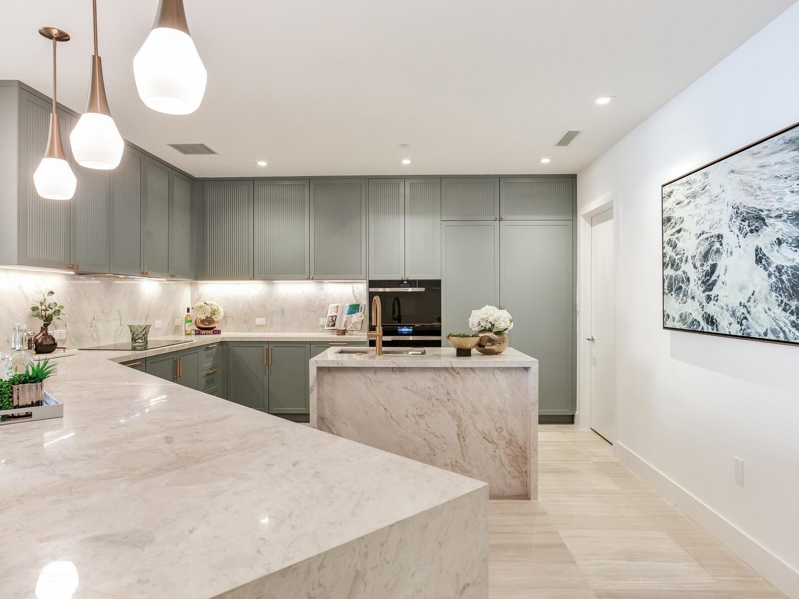 3105 BAY OAKS CONDO PCL #303 - Residential