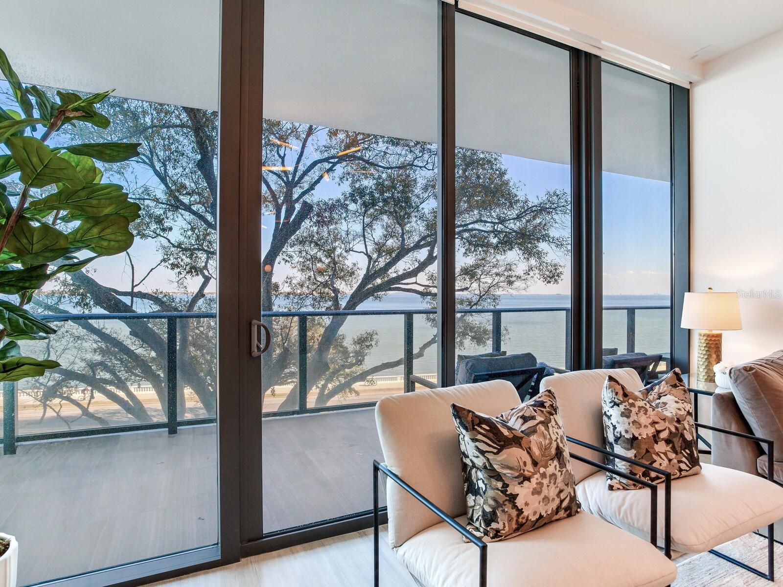 3105 BAY OAKS CONDO PCL #303 - Residential