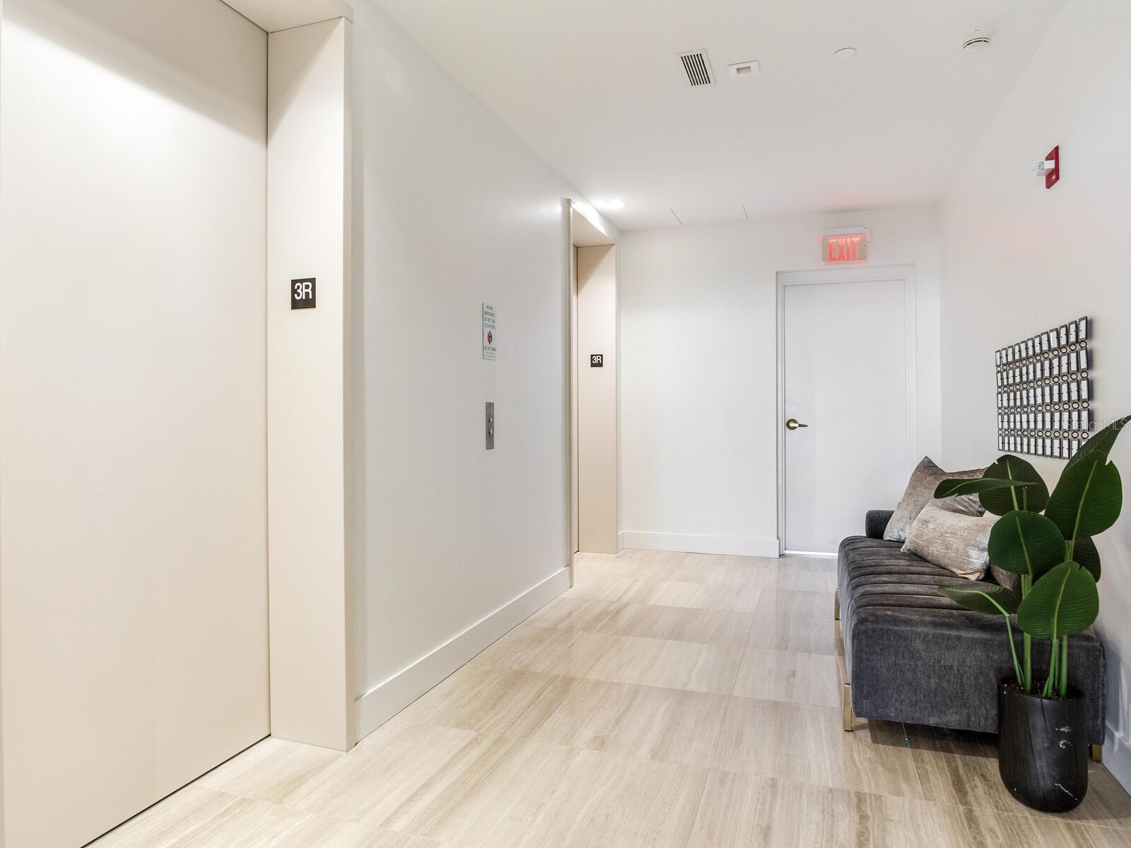 3105 BAY OAKS CONDO PCL #303 - Residential