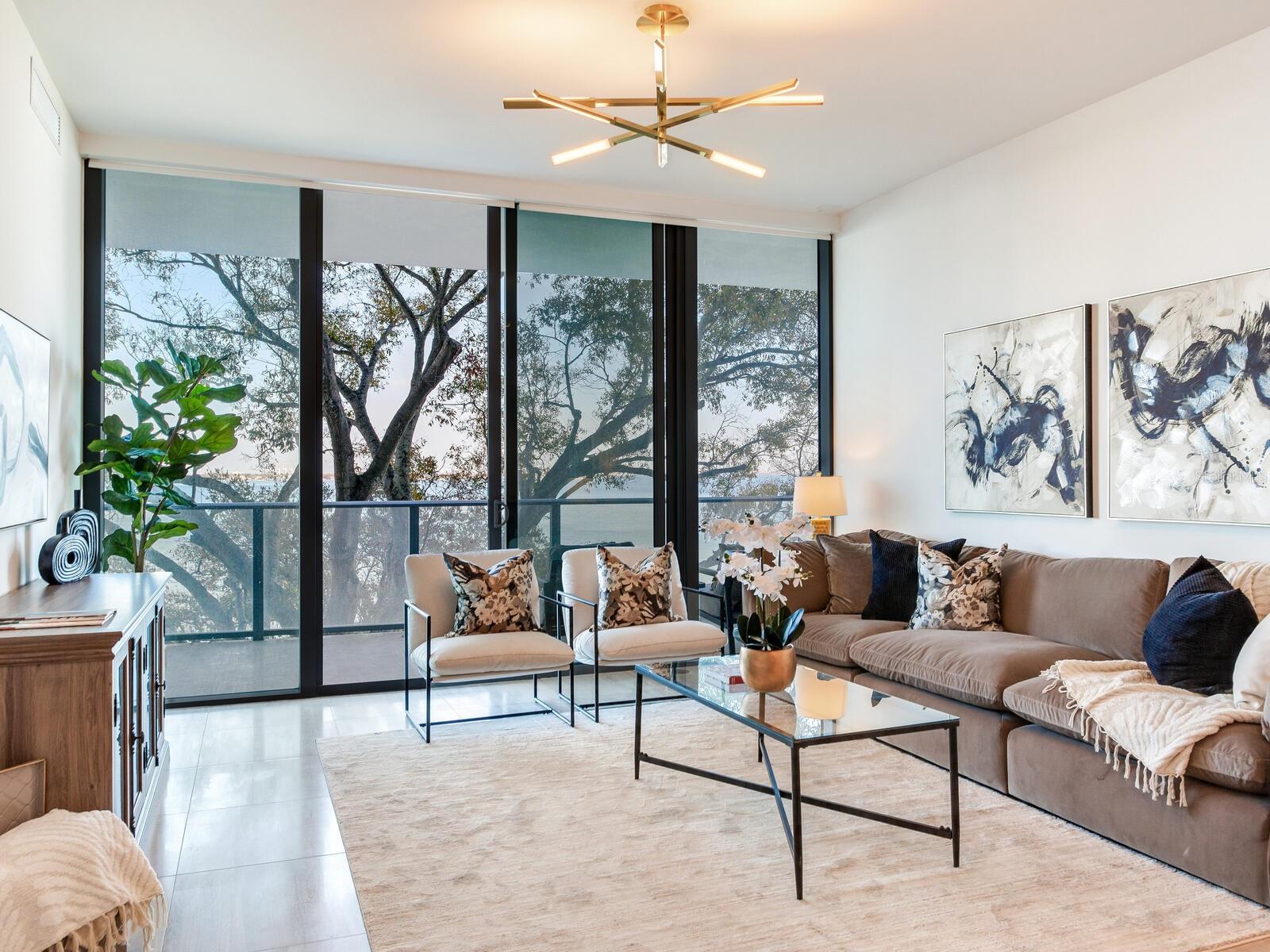 3105 BAY OAKS CONDO PCL #303 - Residential