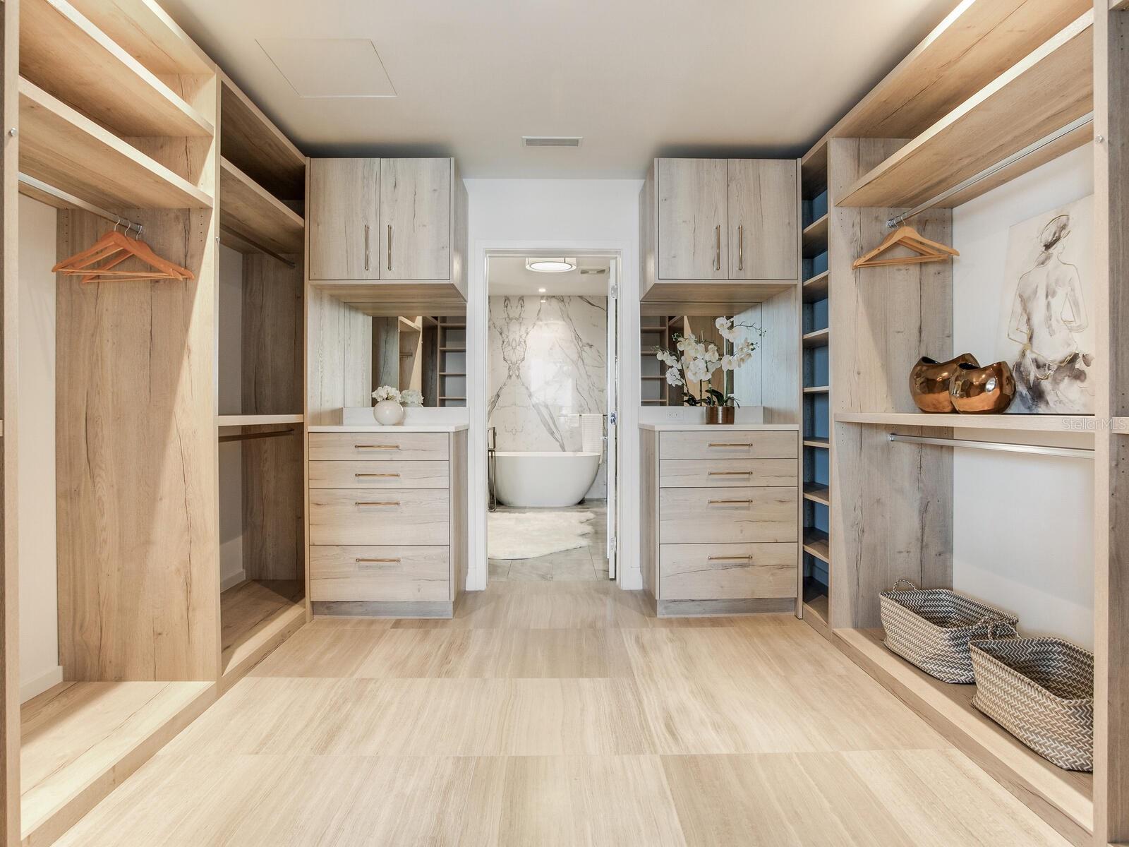 3105 BAY OAKS CONDO PCL #303 - Residential