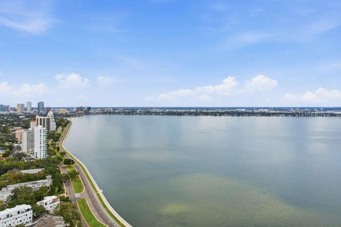 3105 BAY OAKS CONDO PCL #303 - Residential