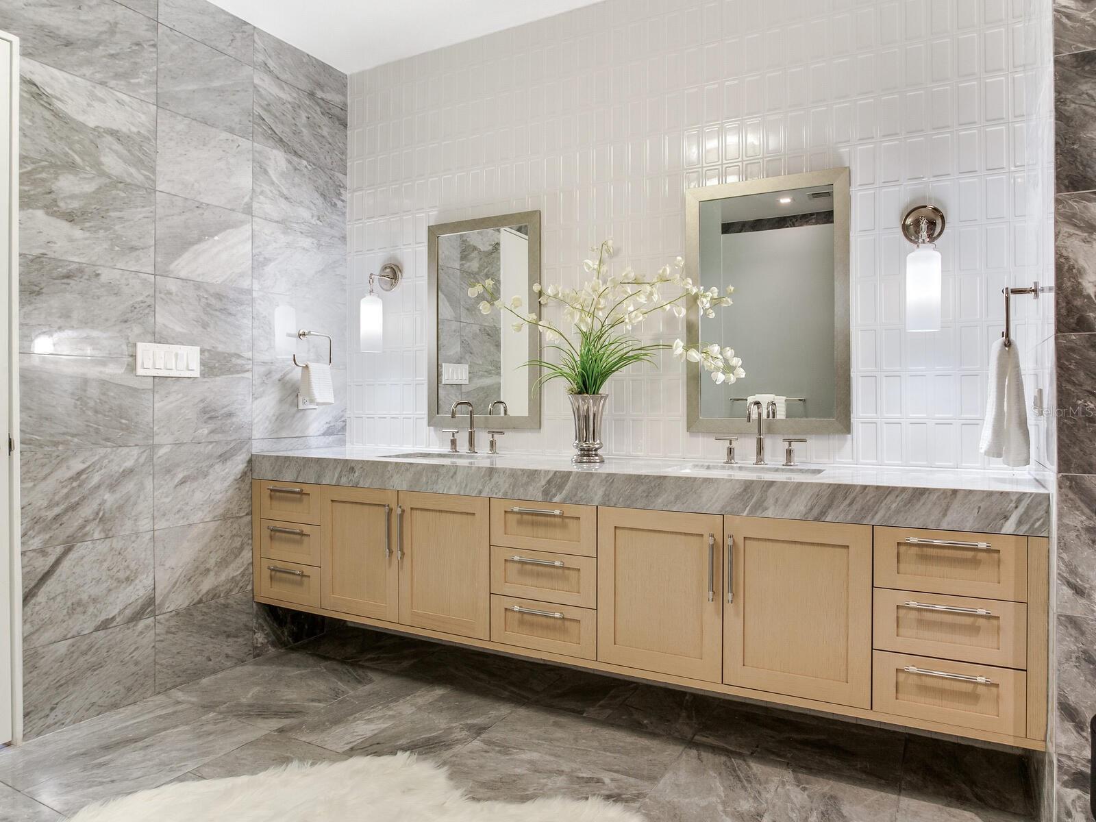 3105 BAY OAKS CONDO PCL #303 - Residential