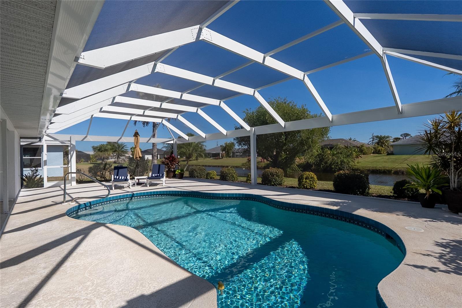 ROTONDA WEST PEBBLE BEACH - Residential