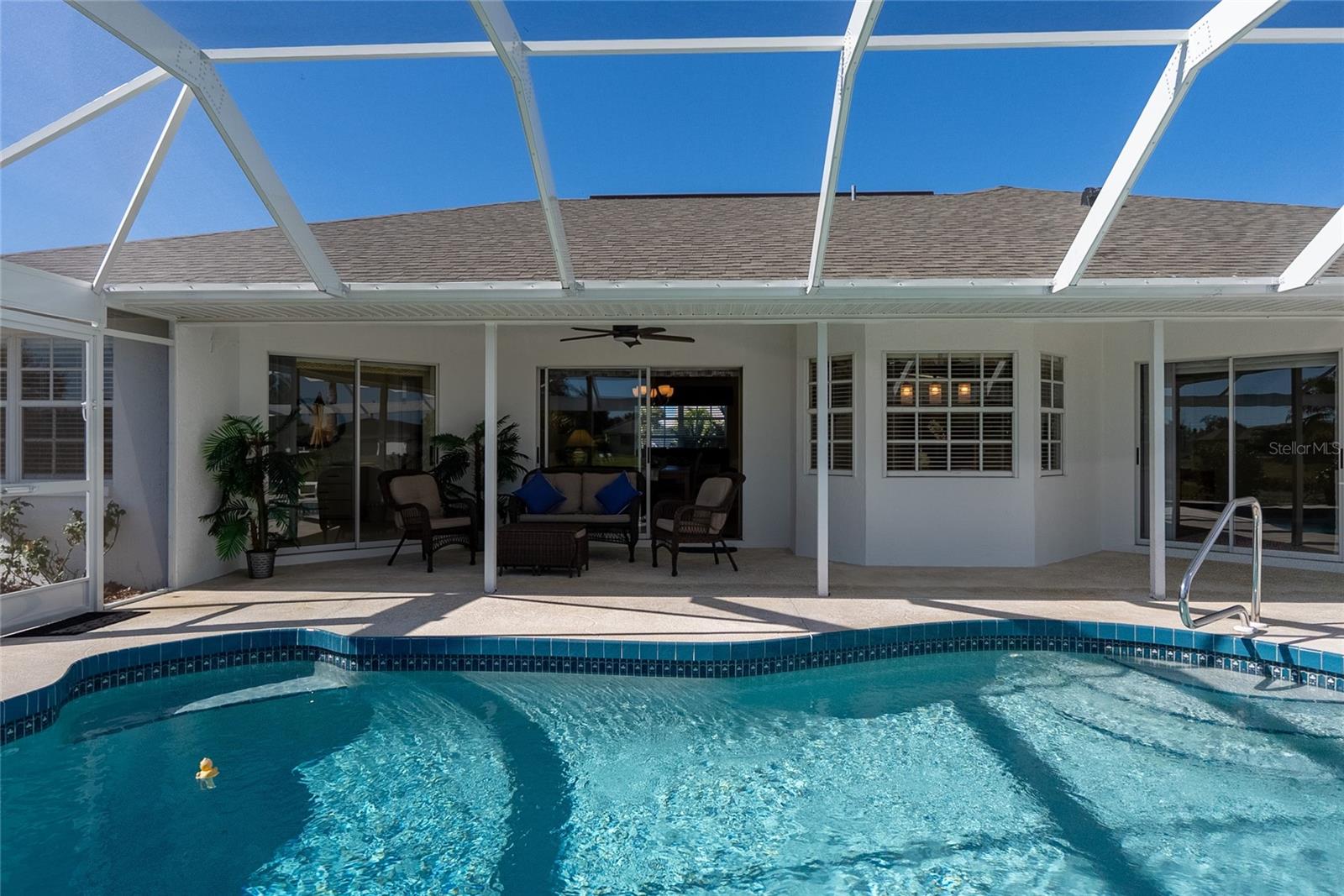 ROTONDA WEST PEBBLE BEACH - Residential