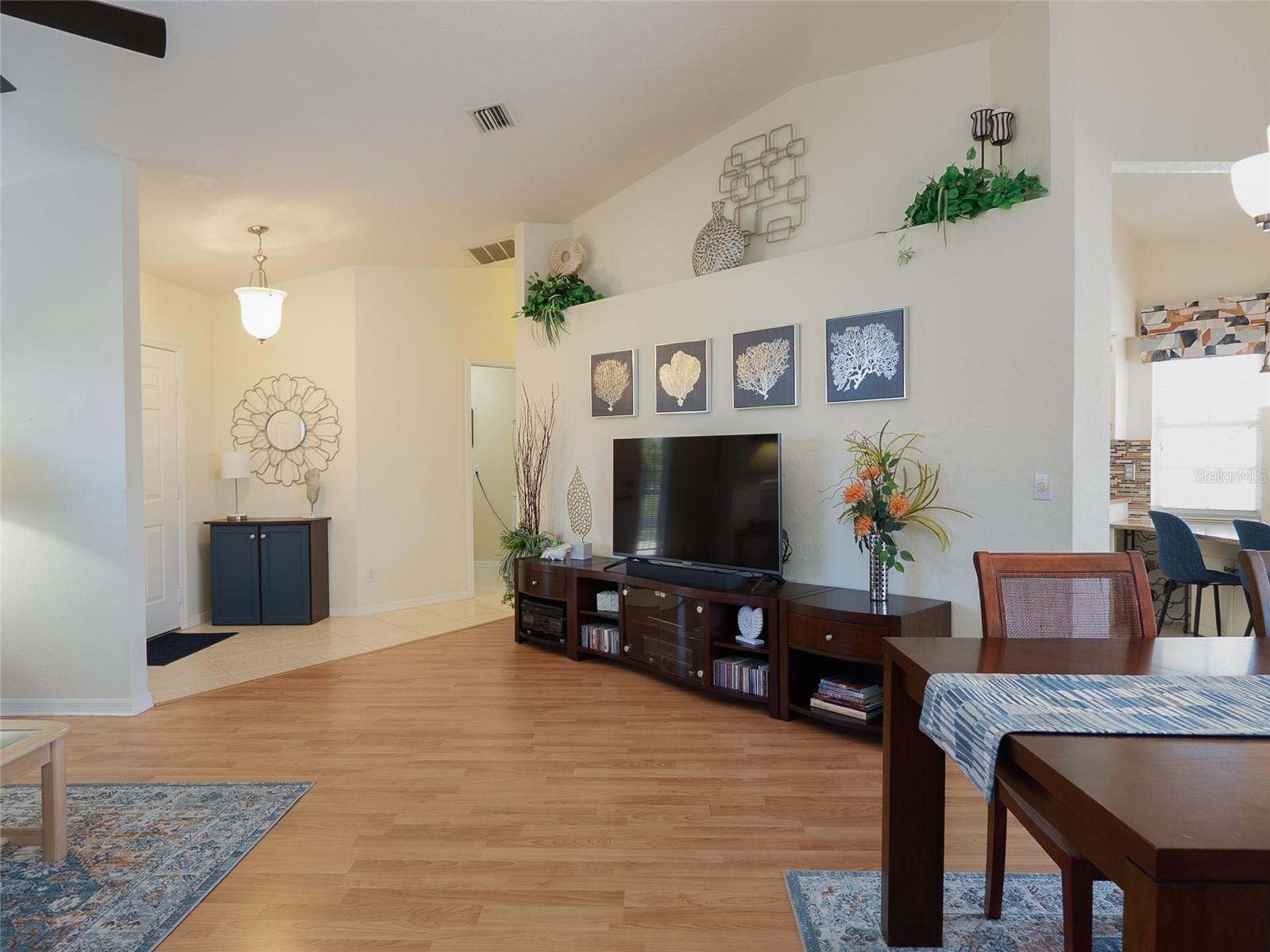 ROTONDA WEST PEBBLE BEACH - Residential