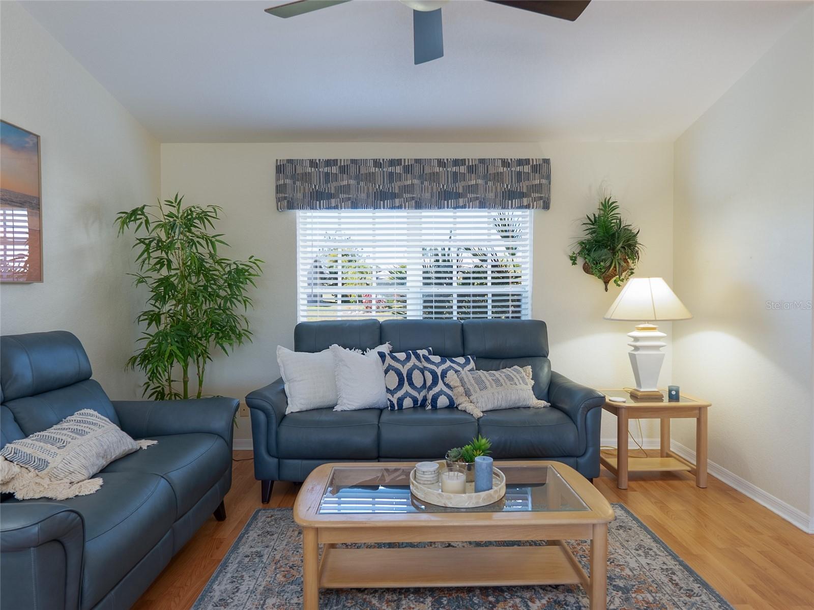 ROTONDA WEST PEBBLE BEACH - Residential