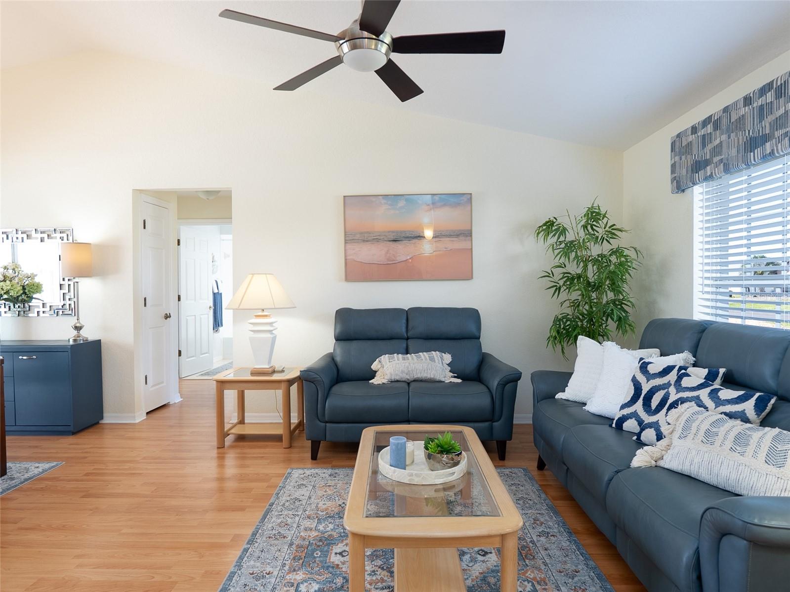 ROTONDA WEST PEBBLE BEACH - Residential