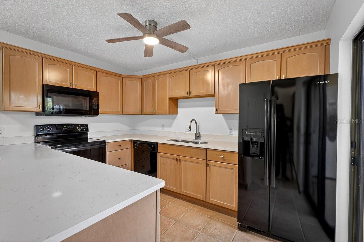 CEDAR DUNES CONDO PH 01-05 - Residential