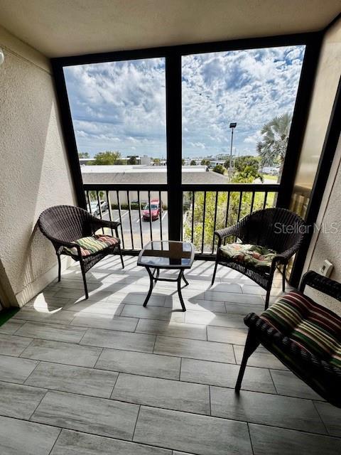 PROMENADES WEST - Residential