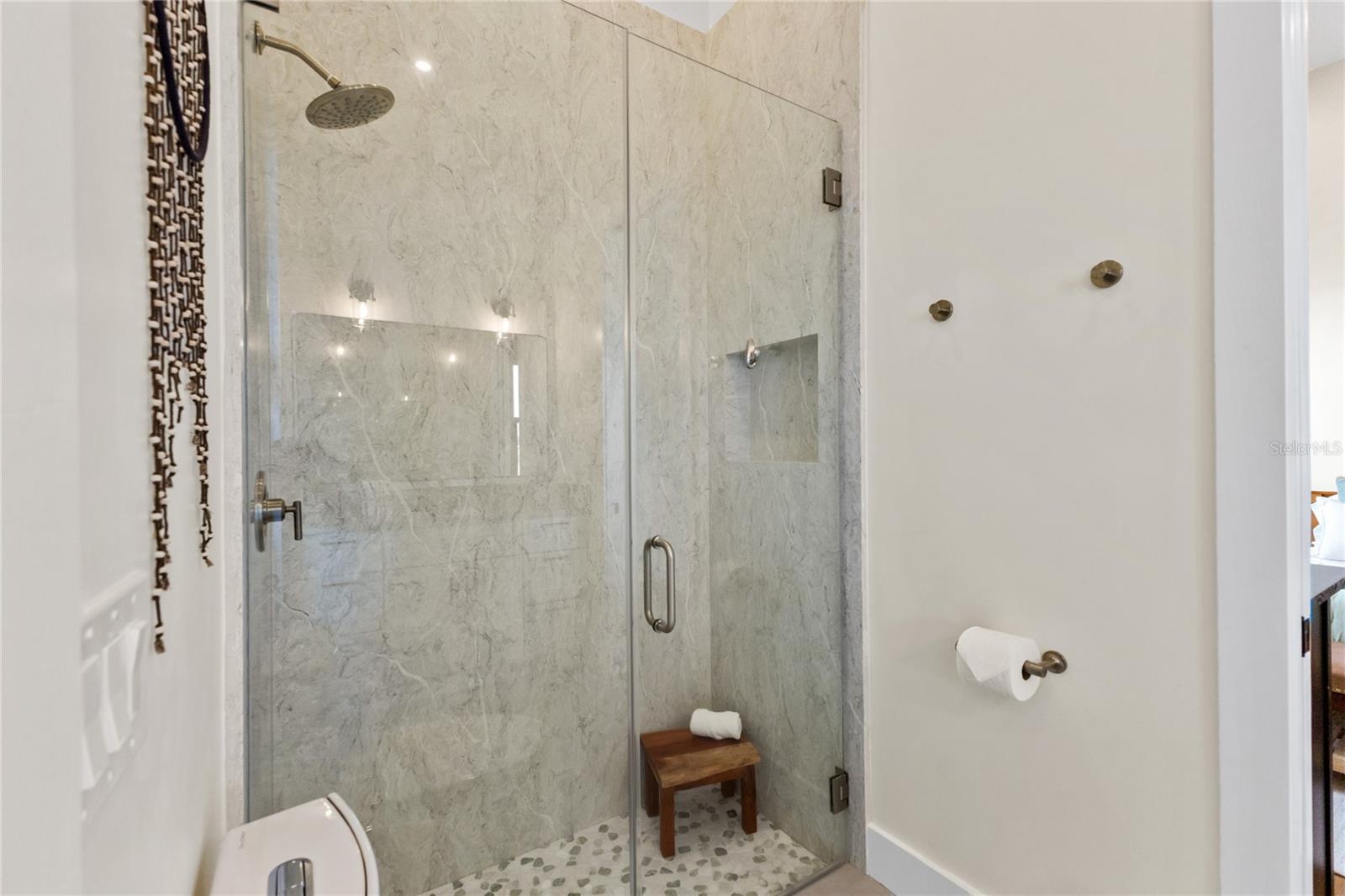 LAKESIDE RANCH - Residential