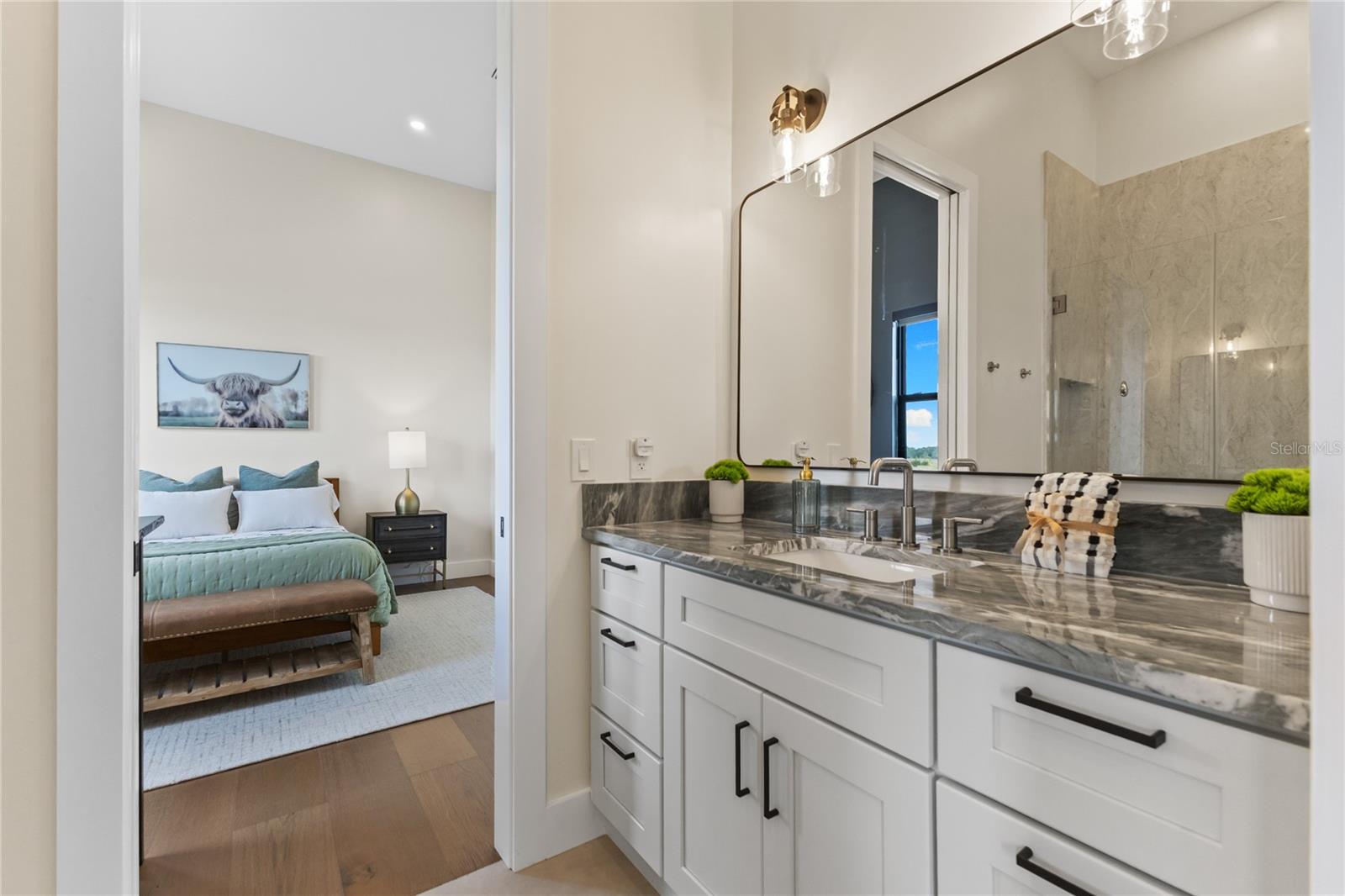 LAKESIDE RANCH - Residential