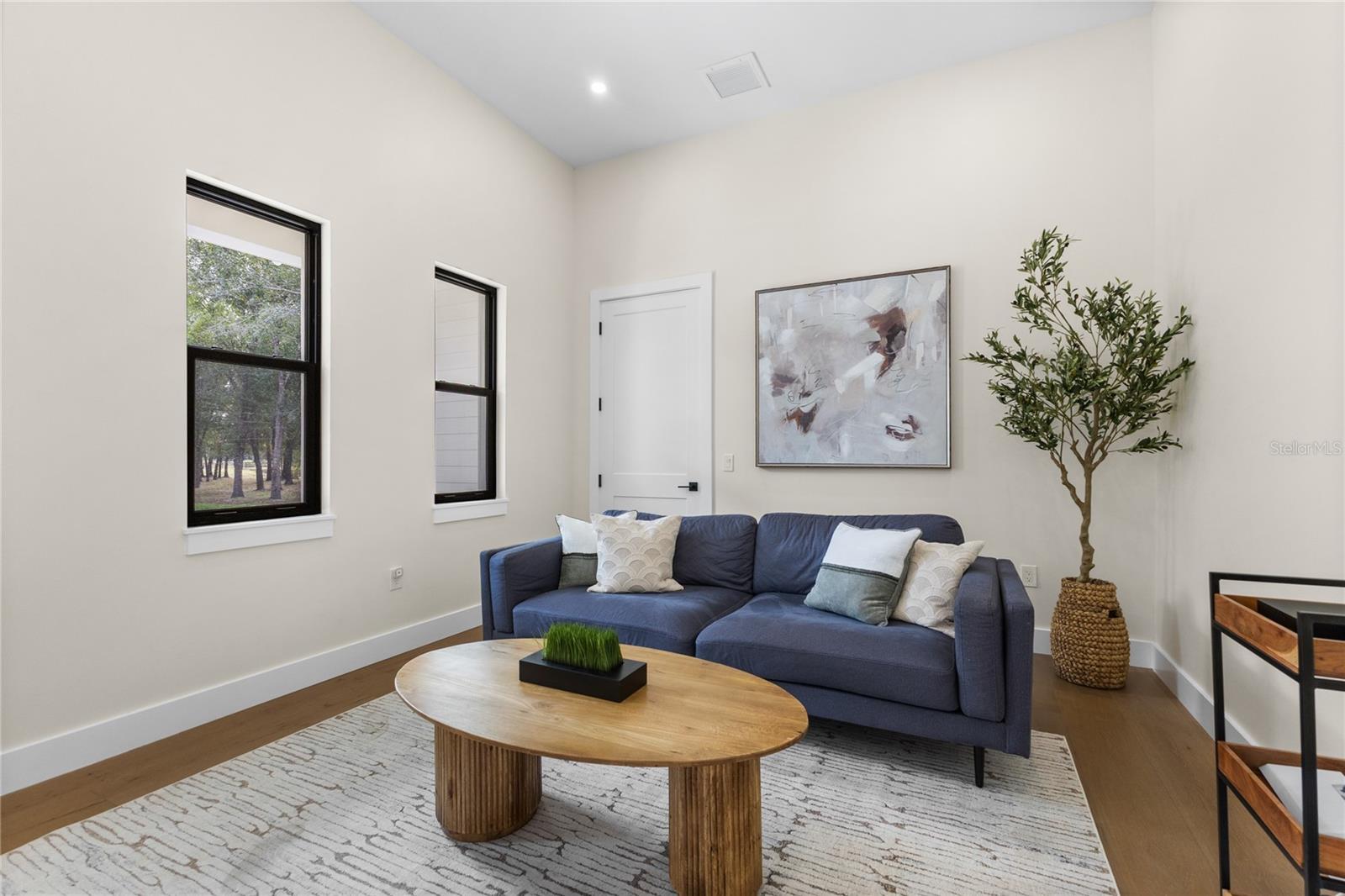 LAKESIDE RANCH - Residential