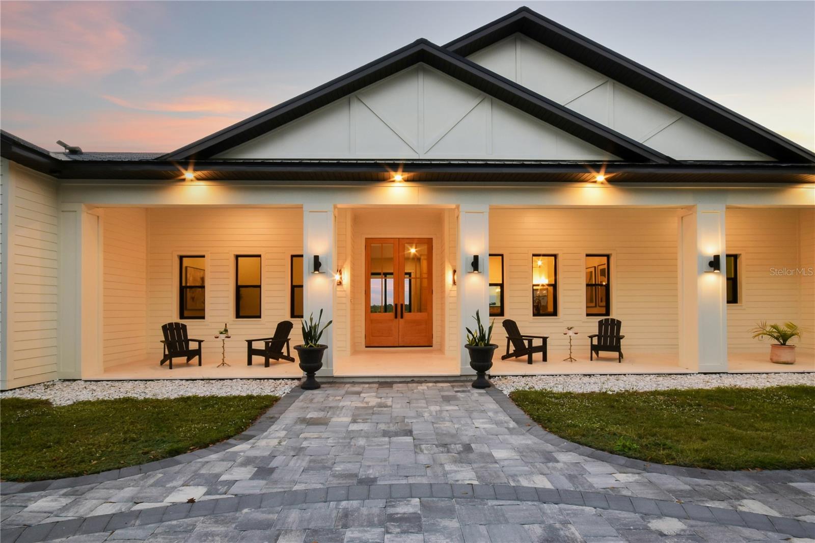 LAKESIDE RANCH - Residential