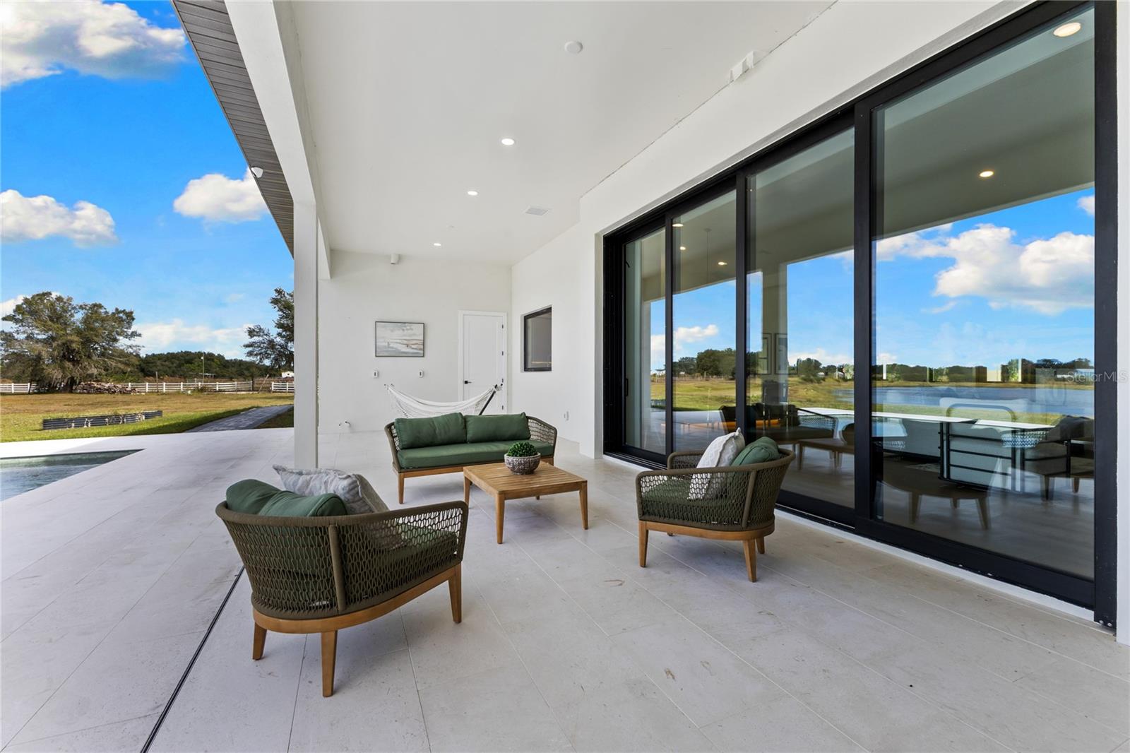 LAKESIDE RANCH - Residential