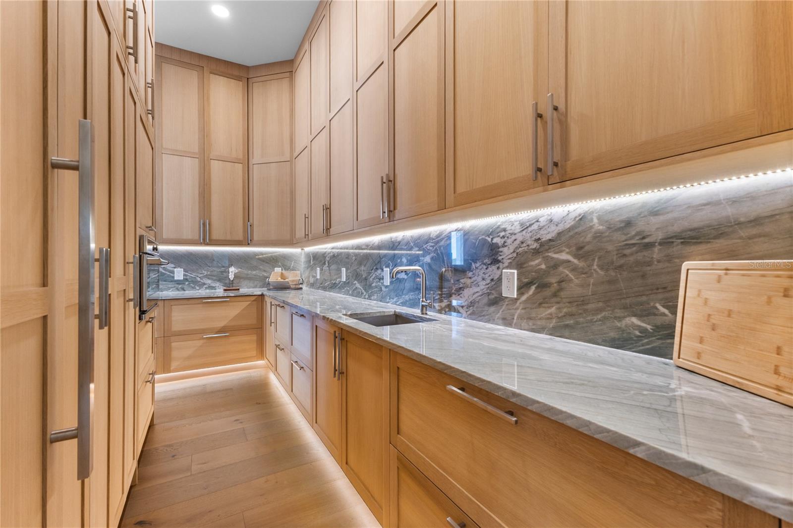 LAKESIDE RANCH - Residential