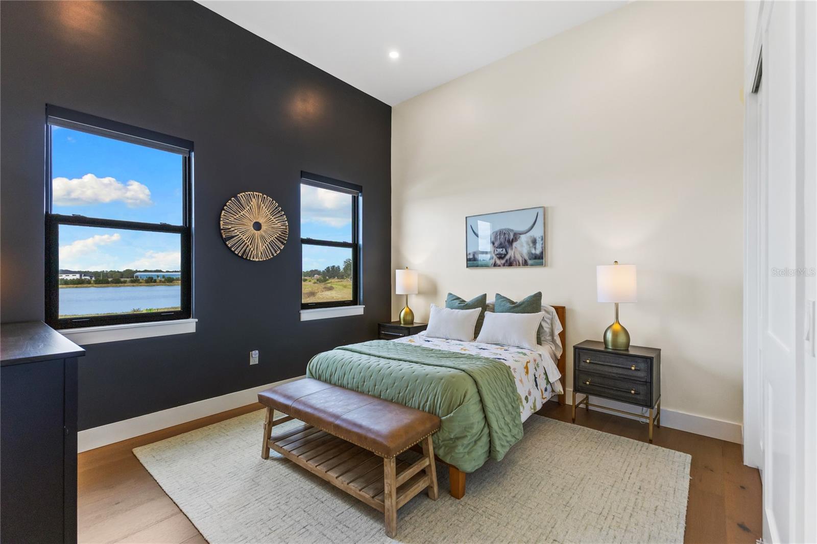 LAKESIDE RANCH - Residential