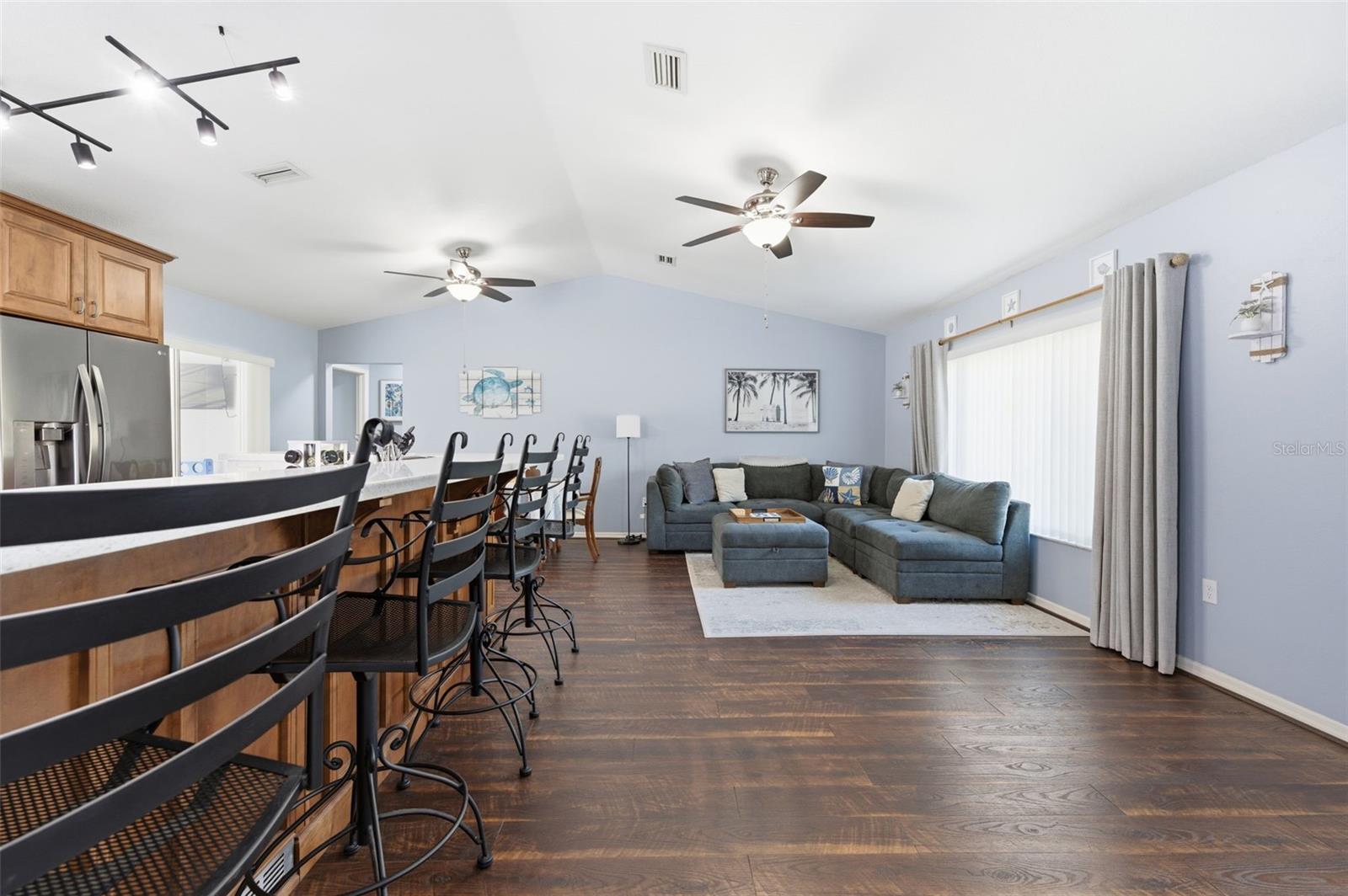 SPRING HILL - Residential