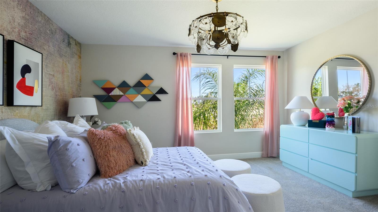 PASADENA WOODS - Residential