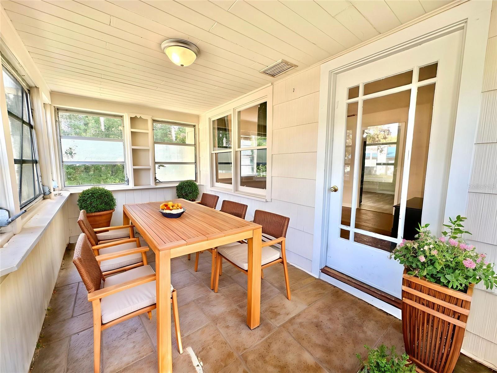 STETSON PARK - Residential Lease